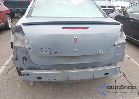 2009 Pontiac G6 z USA, uszkodzony, nr VIN 1G2ZG57N294120930